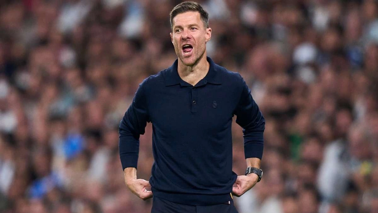 بعد ساعات من إقالته.. تعليق تشابي ألونسو الأول على مغادرة ريال مدريد